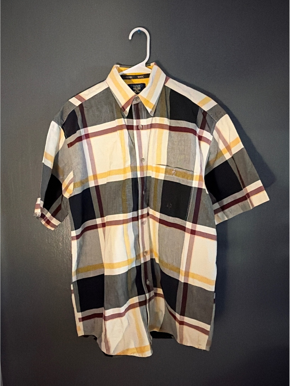 Wrangler Twenty X Men's Short Sleeve Button-Up Shirt Large Plaid